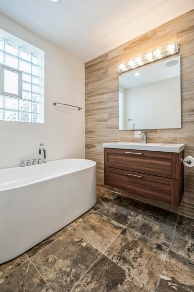 1418 E 73rd St #3, Chicago, IL 60619 photo 13