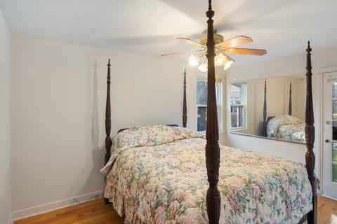 2108 Warren St, Evanston, IL 60202 photo 5