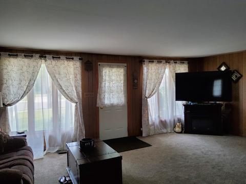1104 E 16th St, Sterling, IL 61081 photo 5