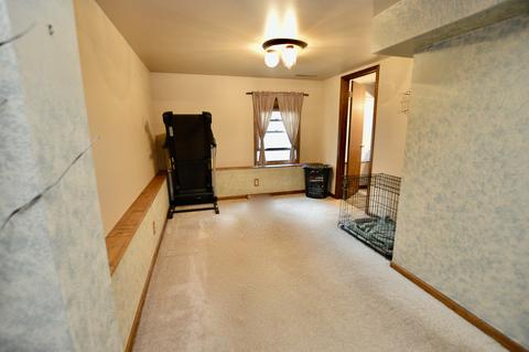 5219 Victor Dr, Mchenry, IL 60050 photo 14