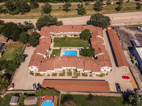 1405 E Vernon Ave #8, Normal, IL 61761 photo 2