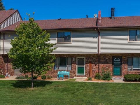 1405 E Vernon Ave #8, Normal, IL 61761 photo 1