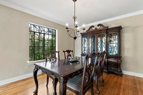 595 Selborne Rd, Riverside, IL 60546 photo 4