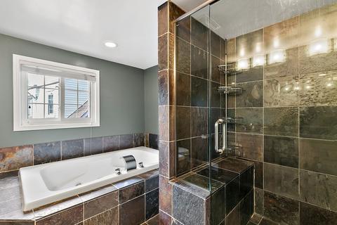 595 Selborne Rd, Riverside, IL 60546 photo 14