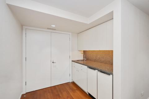 175 E Delaware Pl #8907, Chicago, IL 60611 photo 17