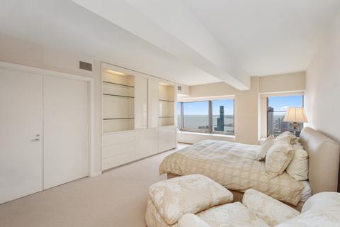 175 E Delaware Pl #8907, Chicago, IL 60611 photo 11