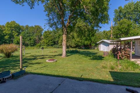2319 Springfield Rd, Bloomington, IL 61701 photo 31