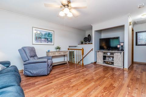 1811 13th Ave, Belvidere, IL 61008 photo 4