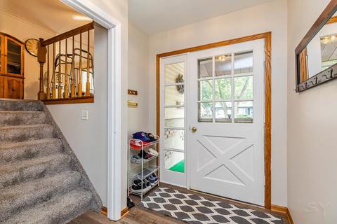 1811 13th Ave, Belvidere, IL 61008 photo 3