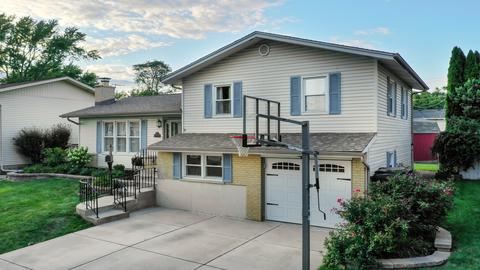 6040 Forestview Dr, Oak Forest, IL 60452 photo 2