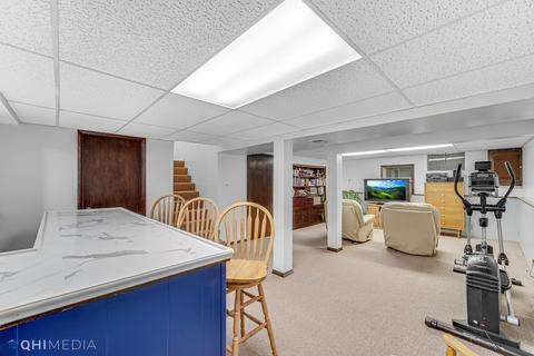 1260 Edinburgh Ct, Wheaton, IL 60189 photo 21