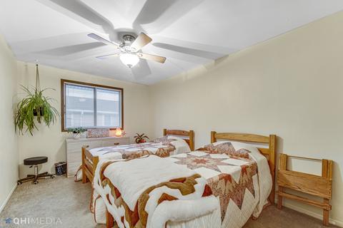 1260 Edinburgh Ct, Wheaton, IL 60189 photo 17