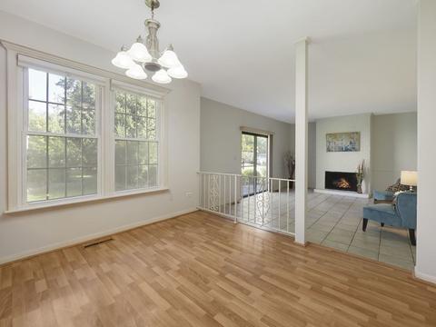 900 Juneway Ave, Deerfield, IL 60015 photo 9