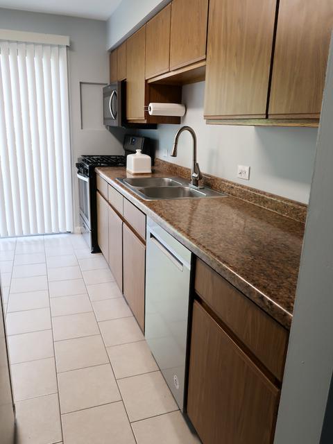301 Walters Ln #2B, Itasca, IL 60143 photo 24