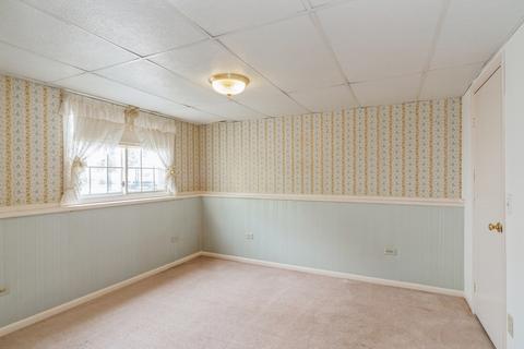 745 N Adele St, Elmhurst, IL 60126 photo 11