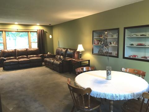 737 Watson Dr, Genoa, IL 60135 photo 3
