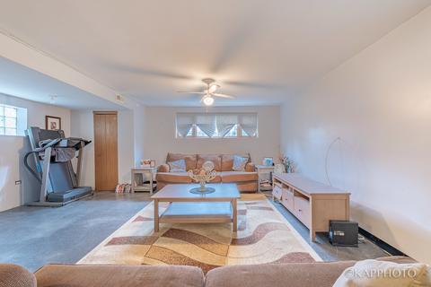 449 W Root St, Chicago, IL 60609 photo 21