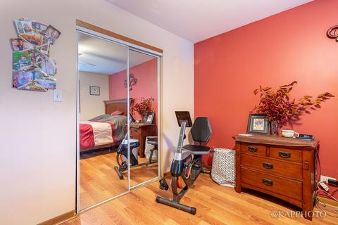 449 W Root St, Chicago, IL 60609 photo 17