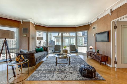 100 E Huron St #1302, Chicago, IL 60611 photo 9