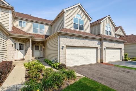 2132 Glacier Ct, Algonquin, IL 60102 photo 1