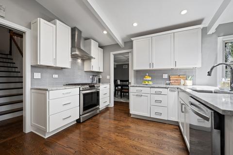 1005 Rolling Pass, Glenview, IL 60025 photo 9