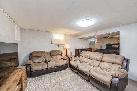 318 E Abe St, Plano, IL 60545 photo 18