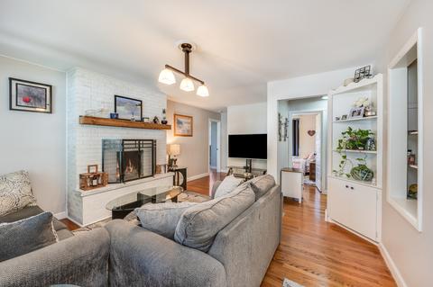 318 E Abe St, Plano, IL 60545 photo 6