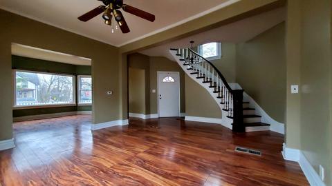 445 Fulton St, Elgin, IL 60120 photo 6