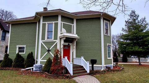 445 Fulton St, Elgin, IL 60120 photo 2