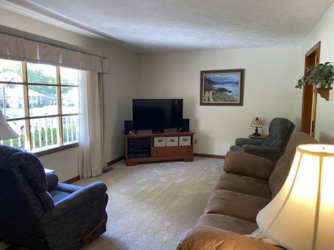 210 Columbia Dr, Normal, IL 61761 photo 8
