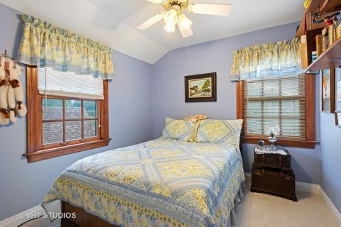 828 S Gables Blvd, Wheaton, IL 60189 photo 25