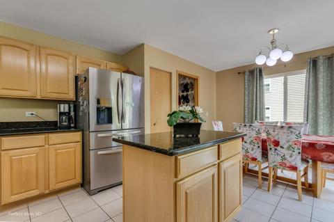 3160 Bennett Pl, Aurora, IL 60502 photo 10