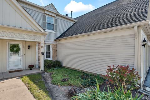427 Chukker Ct, Wheeling, IL 60090 photo 2