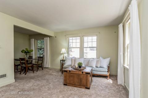 612 S Gables Blvd, Wheaton, IL 60187 photo 5