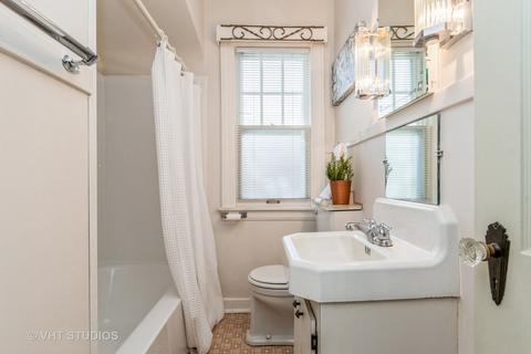 612 S Gables Blvd, Wheaton, IL 60187 photo 11