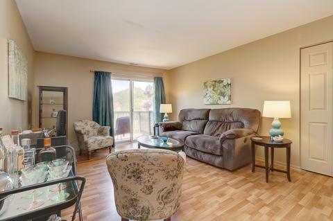 1486 Stonebridge Cir #A10, Wheaton, IL 60189 photo 4