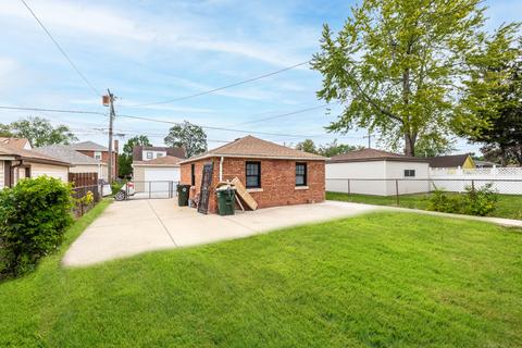 2106 S 21st Ave, Broadview, IL 60155 photo 33