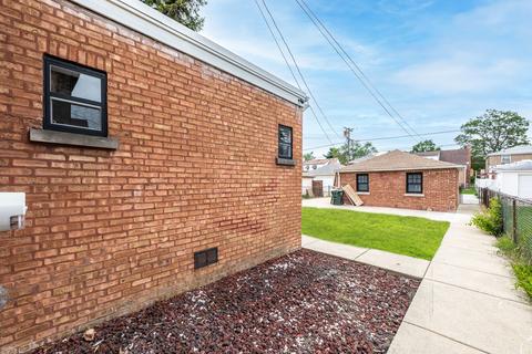 2106 S 21st Ave, Broadview, IL 60155 photo 31