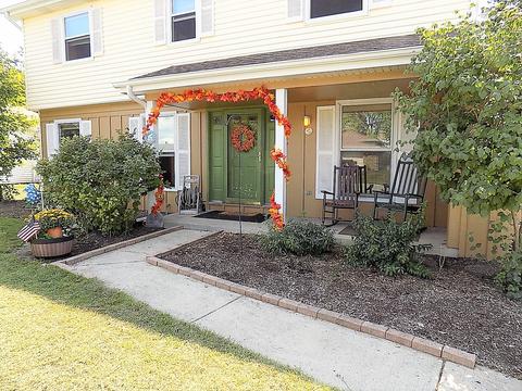 25101 W Willow Dr, Plainfield, IL 60544 photo 2