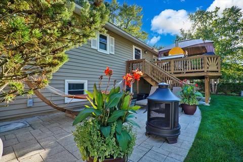 1106 E Juniper Ln, Mount Prospect, IL 60056 photo 3