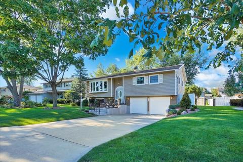 1106 E Juniper Ln, Mount Prospect, IL 60056 photo 1