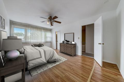 365 Willow Tree Ct, Hoffman Estates, IL 60169 photo 17