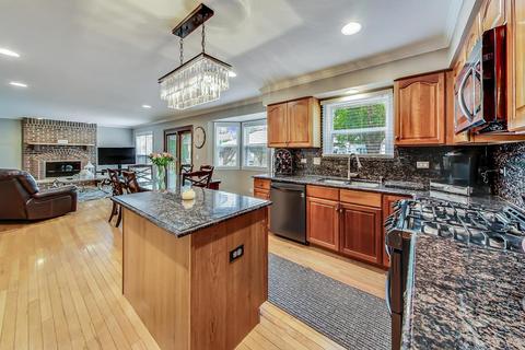1535 Longmeadow Ln, Bartlett, IL 60103 photo 10