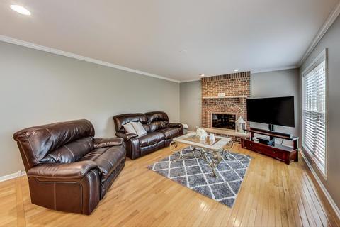 1535 Longmeadow Ln, Bartlett, IL 60103 photo 16