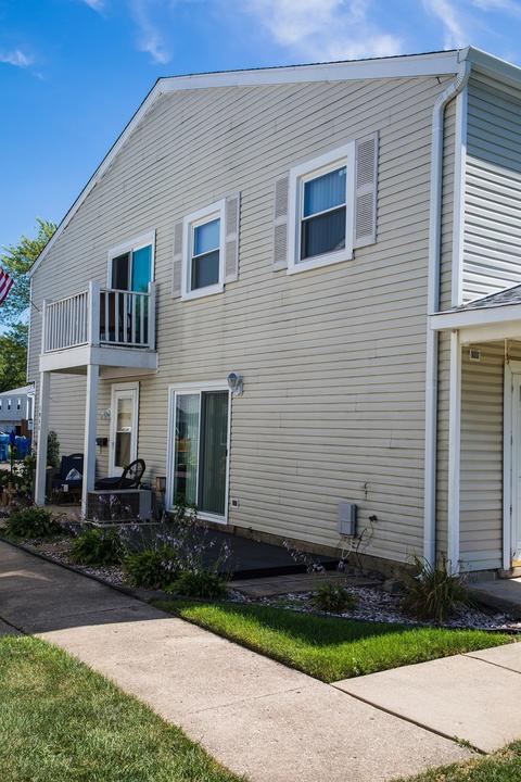 194 Robert Ct #C, Bartlett, IL 60103 photo 9