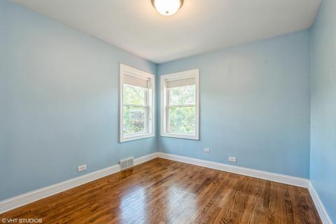 1215 Pitner Ave, Evanston, IL 60202 photo 6