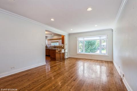 1215 Pitner Ave, Evanston, IL 60202 photo 2