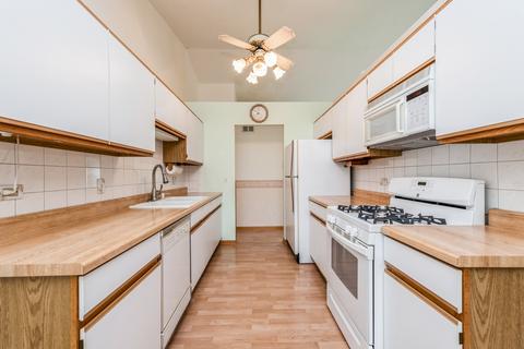 1040 Prairie Dr, Algonquin, IL 60102 photo 6