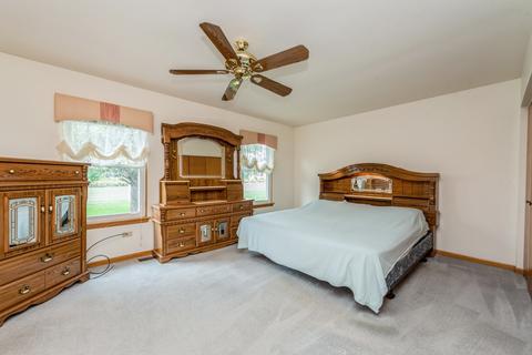 1040 Prairie Dr, Algonquin, IL 60102 photo 12