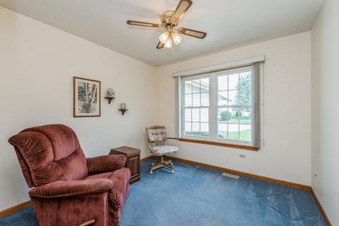 1040 Prairie Dr, Algonquin, IL 60102 photo 16